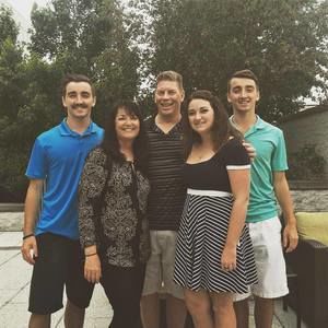 Meet your Posher, Mitchell